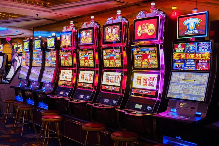 Your Way to Big Wins with Web Slots